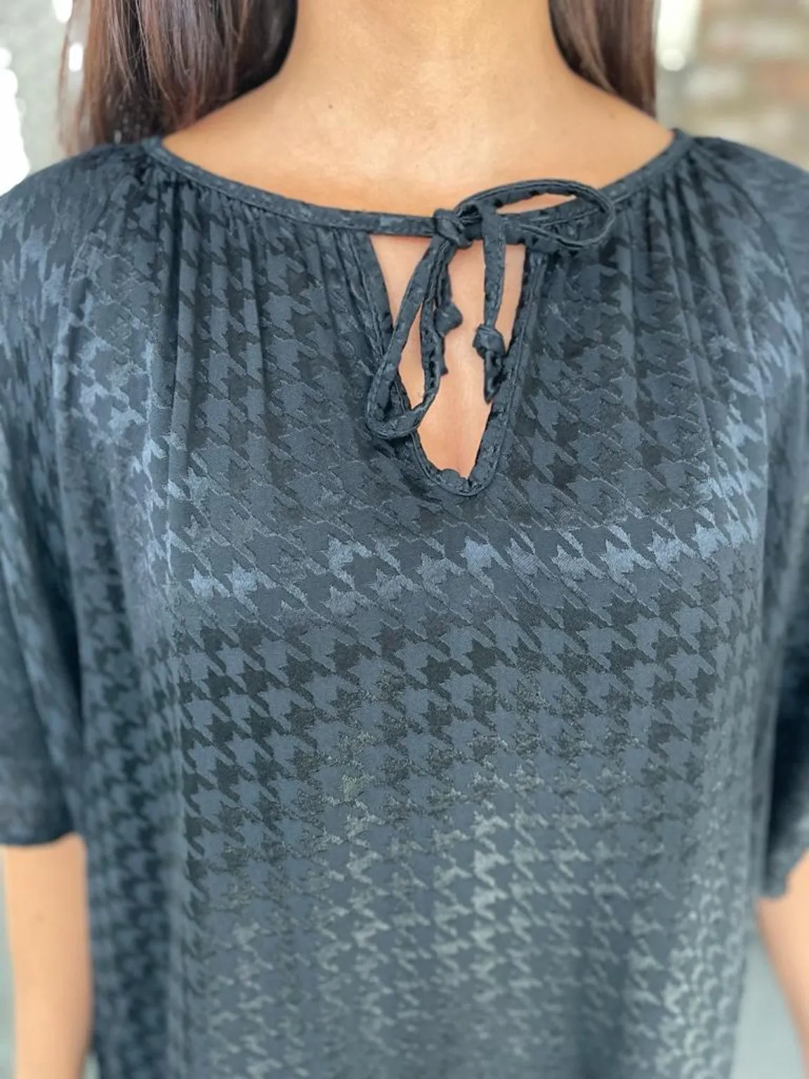 Dogtooth Print V Neck Top Elsie