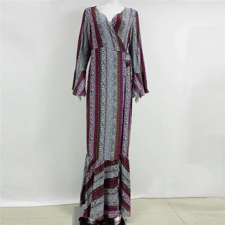 Plus Size Women's Bohemian Style V-Neck Long Sleeve Printed Maxi Dress