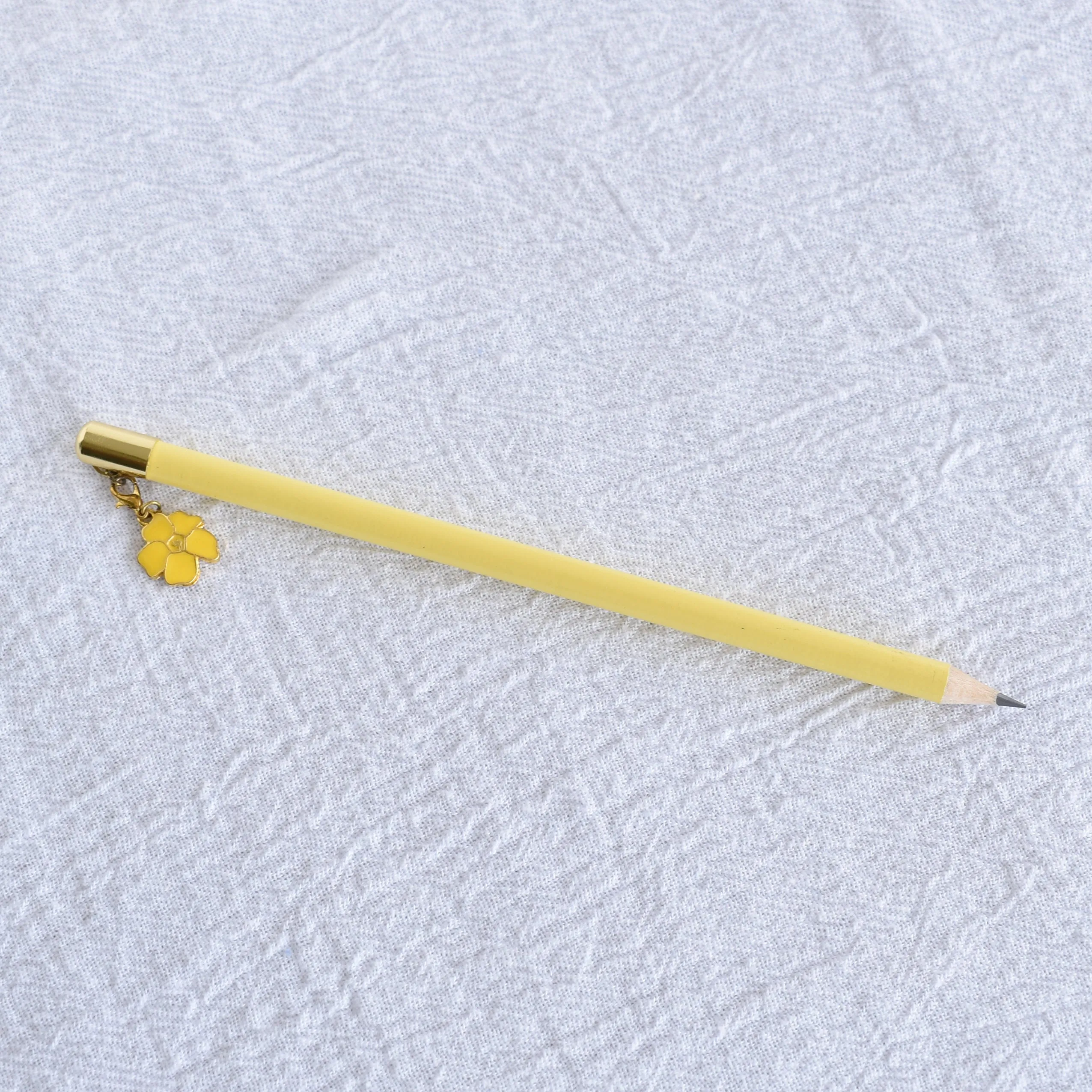 Puakenikeni Pencil