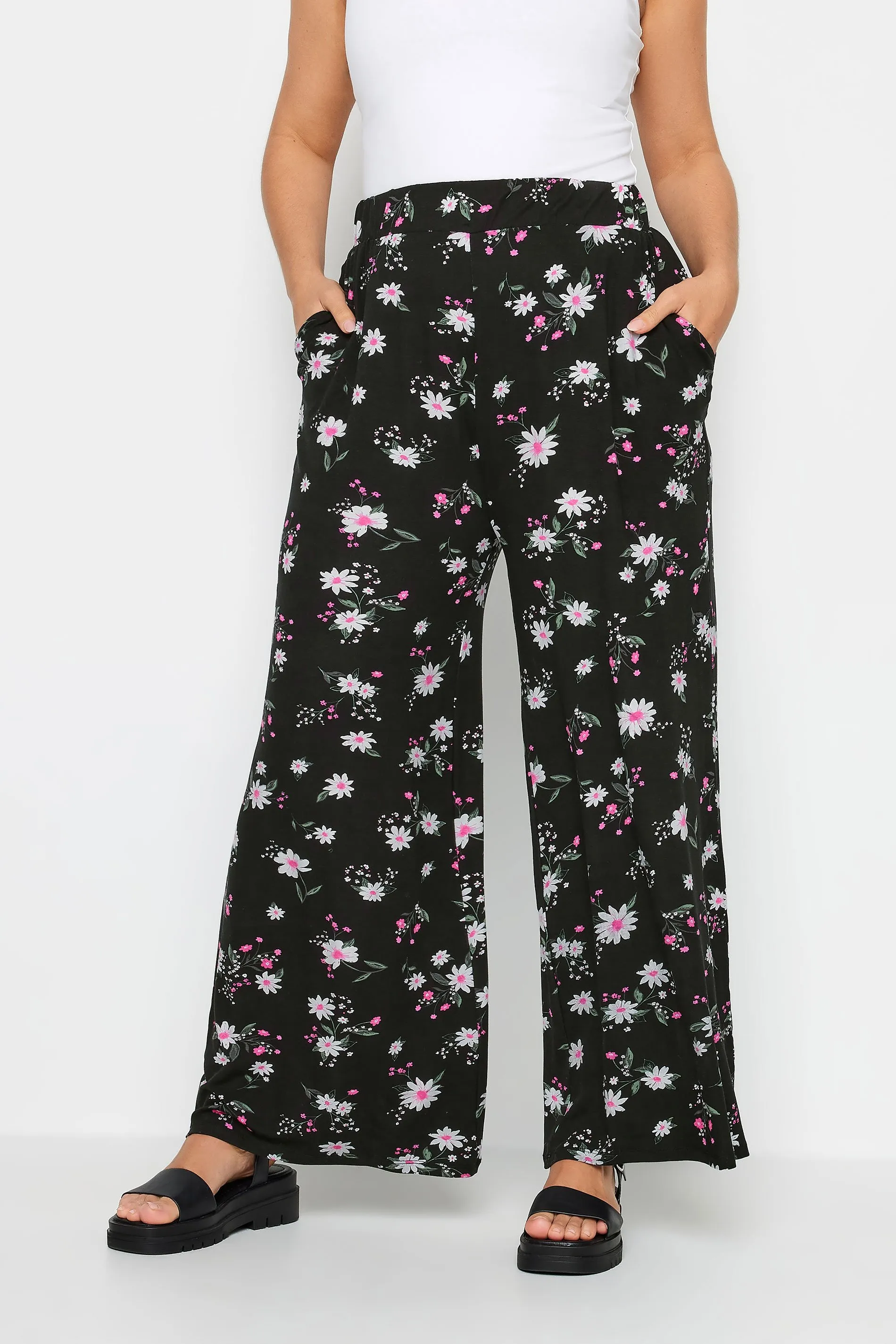 YOURS Curve Black Daisy Print Wide Leg Trouser